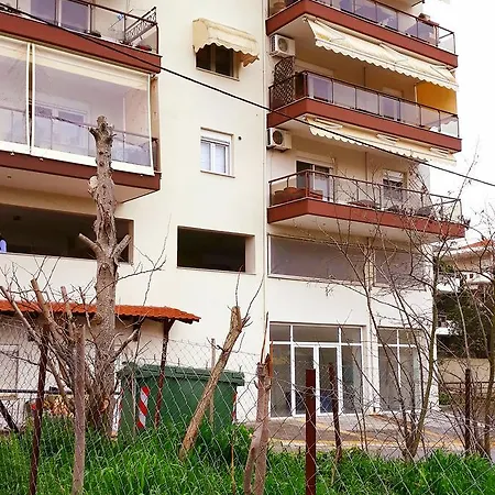 Апартаменты Modern Seaview *